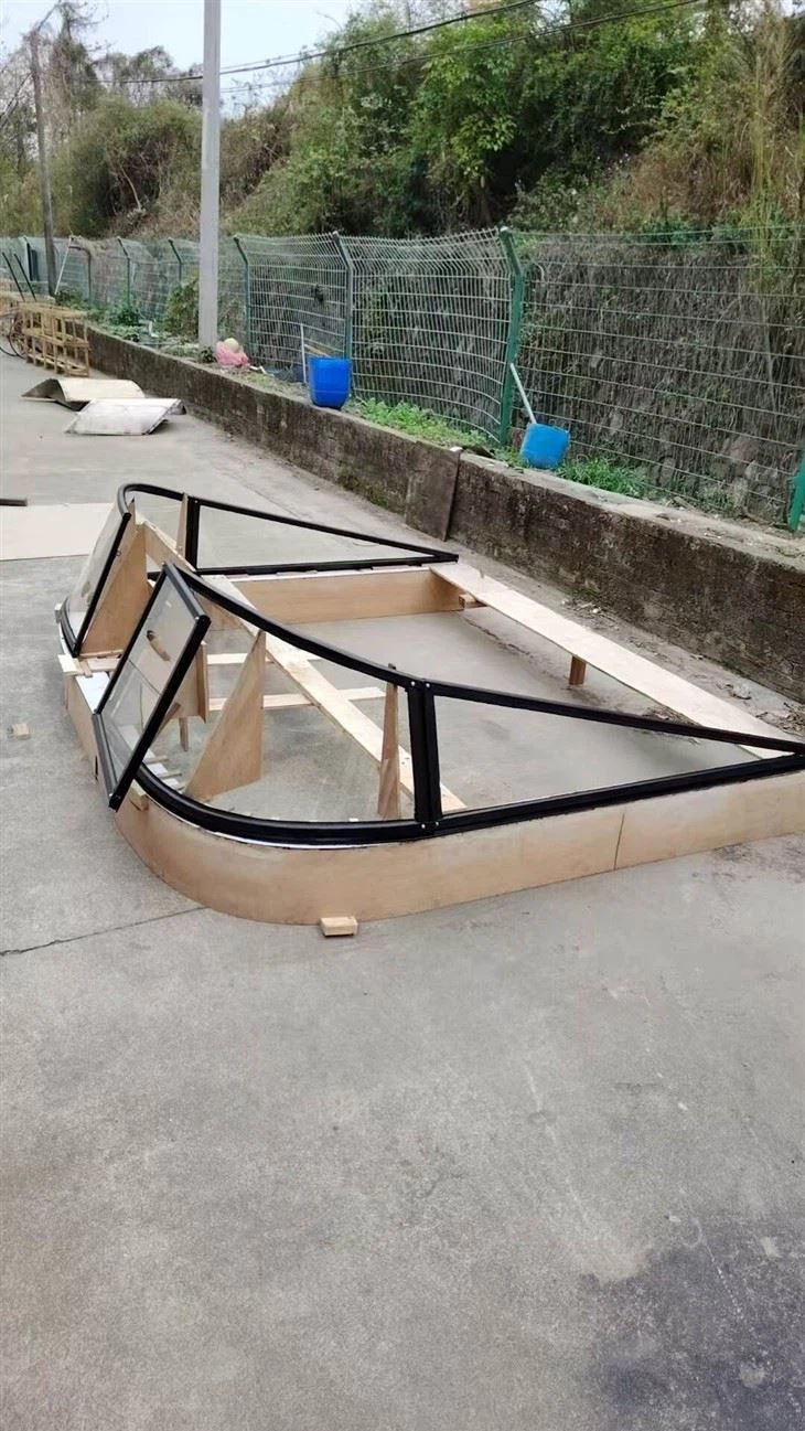 Customized Marine Lightweight Glass Windows For Yacht Boat Shipping Ferry Vessel