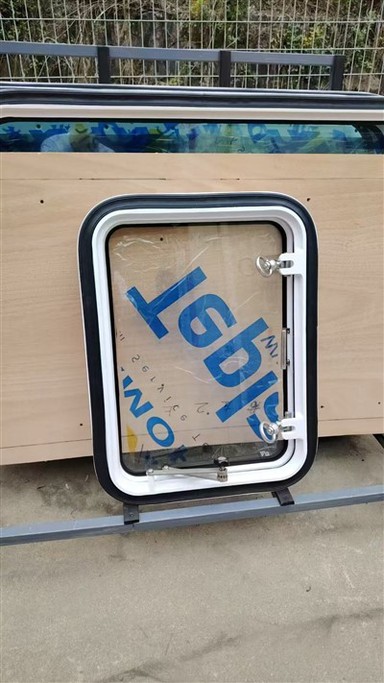 Marine Aluminum Rectangular Watertight Window For Yacht Boat Shipping Ferry Vessel