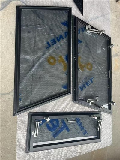 Marine Hardware Rectangular Window For Yacht Boat Shipping Ferry Vessel