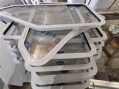 Marine Lightweight Fixed Special Shaped Windows For Yacht Boat Shipping Ferry Vessel